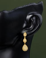 أقراط اذن ذهبية ناعمة بتصميم كلاسيكي