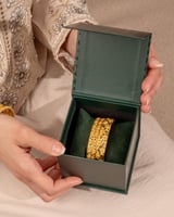 طقم مجوهرات مع 3 بناجر مطلي ذهب عيار 24 للهدايا