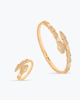 طقم ذهبي من اسوارة وخاتم مرصع بالزركون