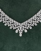 طقم مجوهرات نسائية بتصميم عنقودي من الزركون