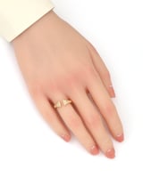 خاتم ناعم منقط بالزركون الماسي