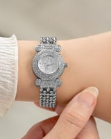 ساعة زركون ناعمة تصميم انيق لون فضي