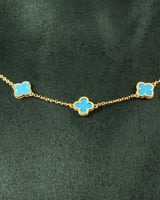 طقم مجوهرات أنيق بتصميم عالمي وردة سماوية متوسطة