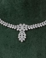 طقم زركون ناعم مزدان بلمعة الألماس – مكون من 5 قطع...