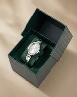 ساعة فضية راقية للنساء من خاتون