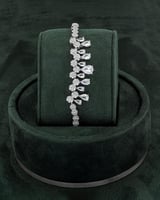 طقم مجوهرات للنساء تصميم فاخر للمناسبات