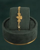 طقم اكسسوار بلمعة الذهب بتصميم راقي للأهداء والمنا...