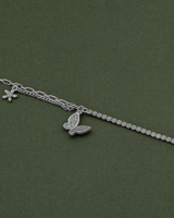 اسوارة فراشة كبيرة مع أحجار مرصعة بالزركون