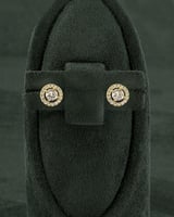 طقم شوكر سلسال وحلق مزين بالزركون تصميم ذهبي