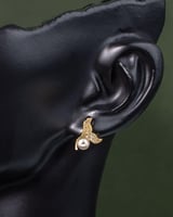 أقراط للنساء استايل لؤلؤة حورية البحر تصميم ذهبي