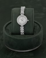 طقم مجوهرات مرصع بفصوص الزركون مع ساعة نسائية فاخر...