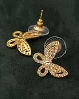 أقراط الأذن بستايل الفراشة الذهبية