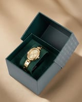 ساعة ذهبية راقية للنساء من خاتون