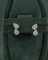 طقم شوكر فضي بتصميم قطرات الندى المرصعة بالزركون ا...