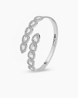 اسوارة مع خاتم زركون فضي من خاتون