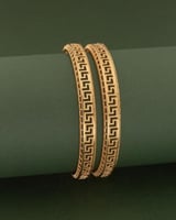 بناجر ذهبية تصميم عربي بلمعة الذهب 2 حبة