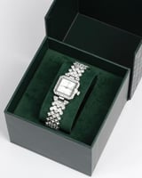 بكج وردة الياسمين- طقم فاخر مرصع مع ساعة أنيقة