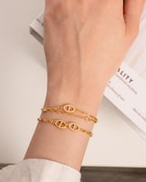 طقم ساعة وأساور فاخرة بلون ذهبي فضي مرصّع بالزركون