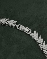 طقم زركون فضي بتصميم متألق بالزركون الابيض