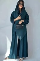 عباية تتطريز يدوي