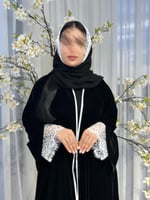 عباية شتويه مخمل +دنيتيل