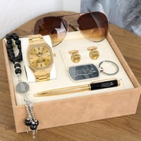 طقم ساعة يالاسم ذهبي