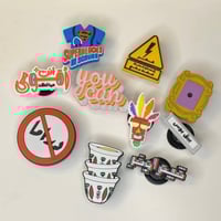 مجموعة منوعة 10 تشارمز لحذاء كروكس