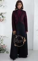 أسود مع برغندي عنابي