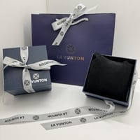 ساعة رجالية كاربون أبيض مخطط