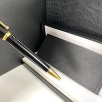 قلم دنهل سايد كار فرار