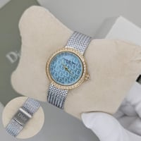 ساعة كريستيان ديور