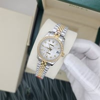 ساعة رولكس النسائية