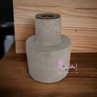 شمعدان اسمنتي