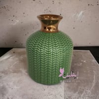 فازة ورد على الطراز الصيني