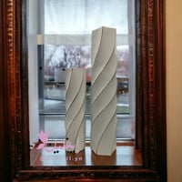 مزهرية ورد او تحفة