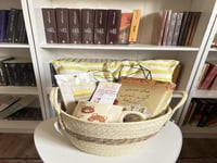 بوكس قراءة - ألف شمس ساطعة