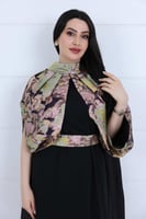 فستان سادة جورسيه مزين بخامة جاكار مشجر على الياقة...