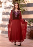 جلابية شتوي بياقة مزين بشك لامع وبتفاصيل خرز