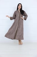 جلابية بيج سترتش مخمل بشريط مخمل وياقة V