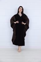 جلابية مخمل واسعة حلق V بخرز لول فضي لون بني