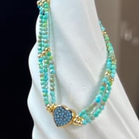 أسورة الفيروز – صفاء الروح ولمسة من الحماية