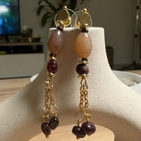 طقم العقيق وجذر الياقوت – توازن الأرض وقوة الجذور