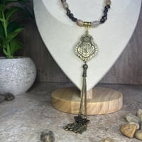 قلادة العقيق وجذر الياقوت مع تعليقة – قوة الطبيعة...