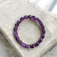 إسوارة الأماثيست – طاقة الصفاء والهدوء بأحجار طبيع...