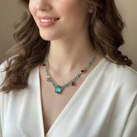 قلادة فضة مطلية بالذهب مع حجر الأفنتورين والفيروز...