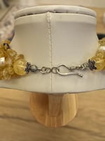 قلادة السترين واللؤلؤ والجارنيت بالفضة