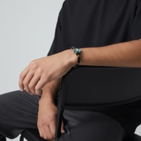 إسوارة رجالية مطاطية من حجر اليسر والفيروز وعين ال...