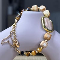 أسورة عين النمر والجاسبر والهيماتيت – مزيج القوة و...