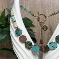 قلادة اللاريمار والأكوا مارين مع تعليقة برج – طاقة...