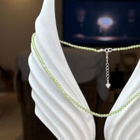 تشوكر الزبرجد – صفاء الروح ولمسة انتعاش